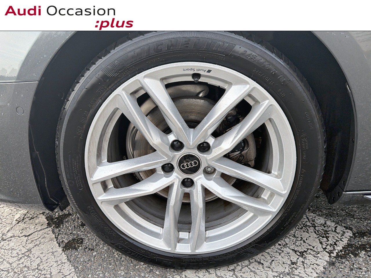 Voitures occasions Audi A4 Competition Lille