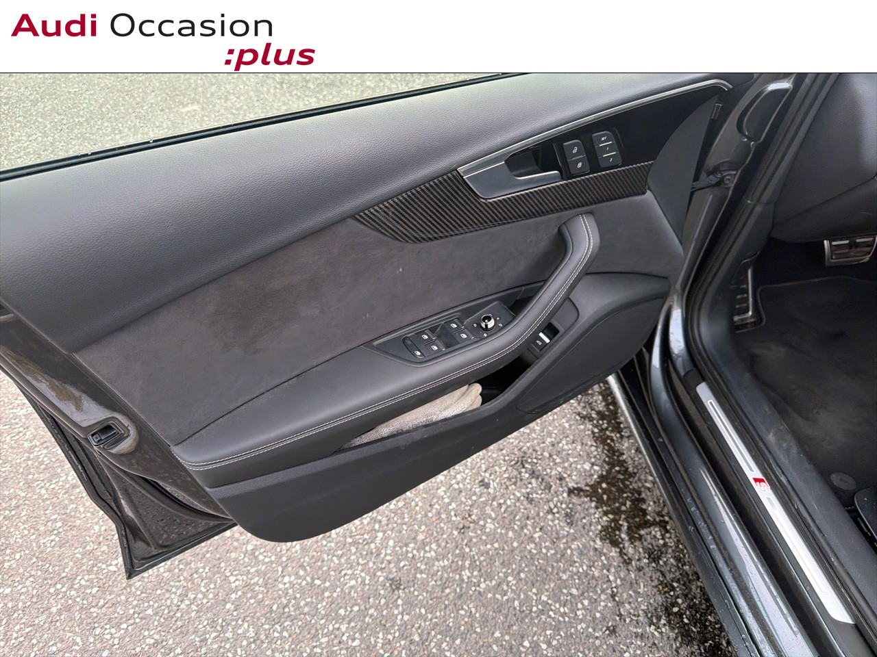 Voitures occasions Audi A4 Competition Lille