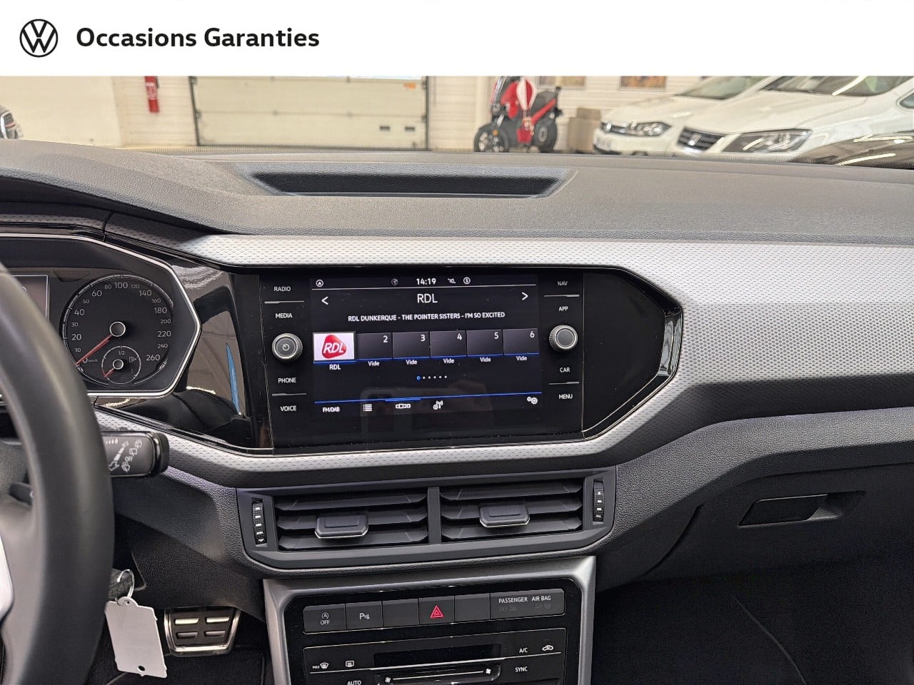 Voitures occasions VOLKSWAGEN T-CROSS Active Dechy