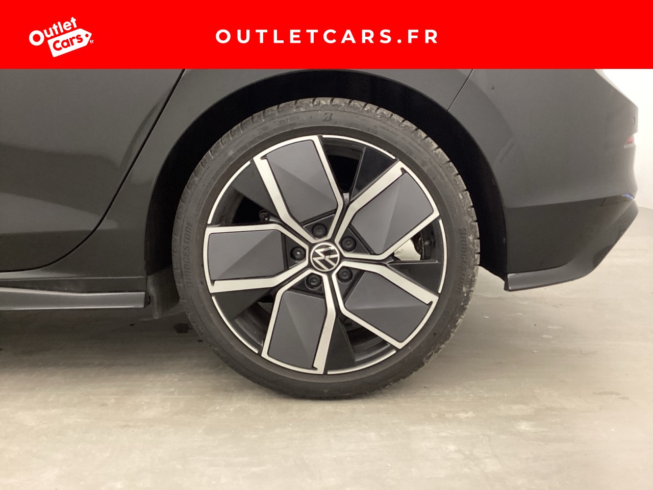 Voitures occasions VOLKSWAGEN GOLF R-Line Cagnes-sur-Mer
