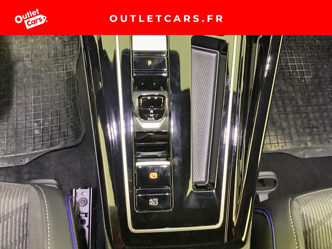 Voitures occasions VOLKSWAGEN GOLF R-Line Cagnes-sur-Mer
