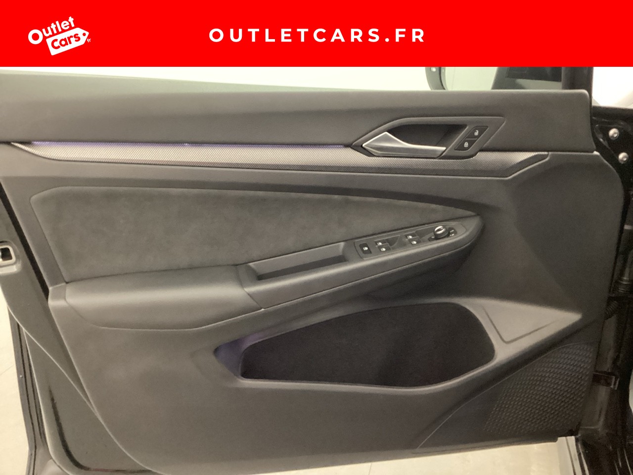 Voitures occasions VOLKSWAGEN GOLF R-Line Cagnes-sur-Mer
