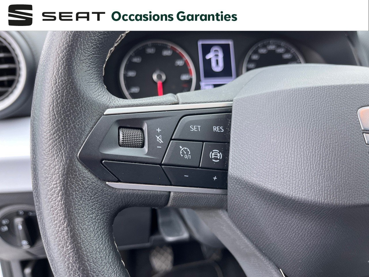 Voitures occasions SEAT ARONA Urban Orvault