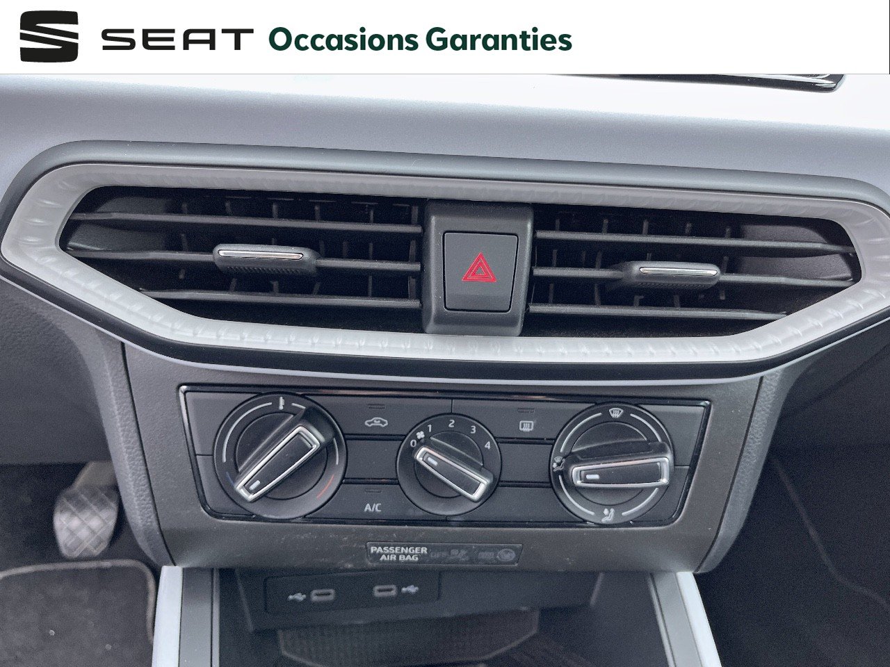 Voitures occasions SEAT ARONA Urban Orvault