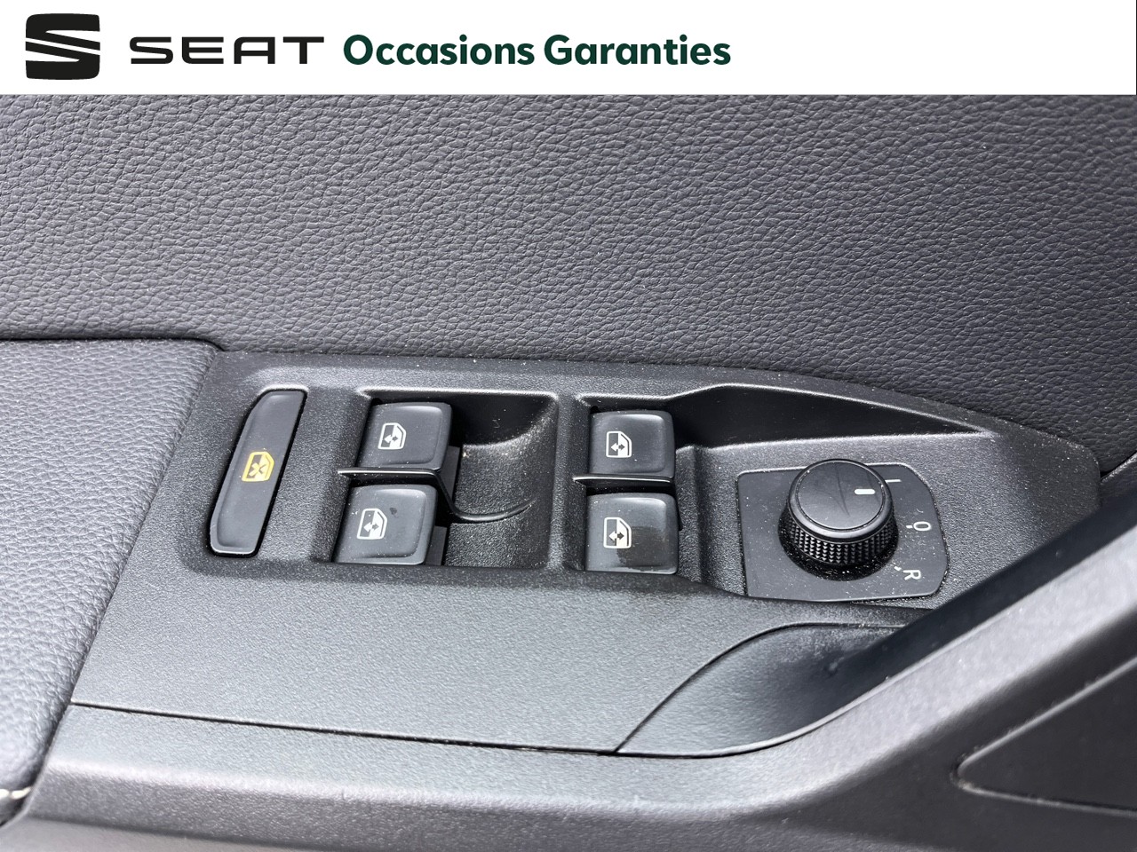 Voitures occasions SEAT ARONA Urban Orvault