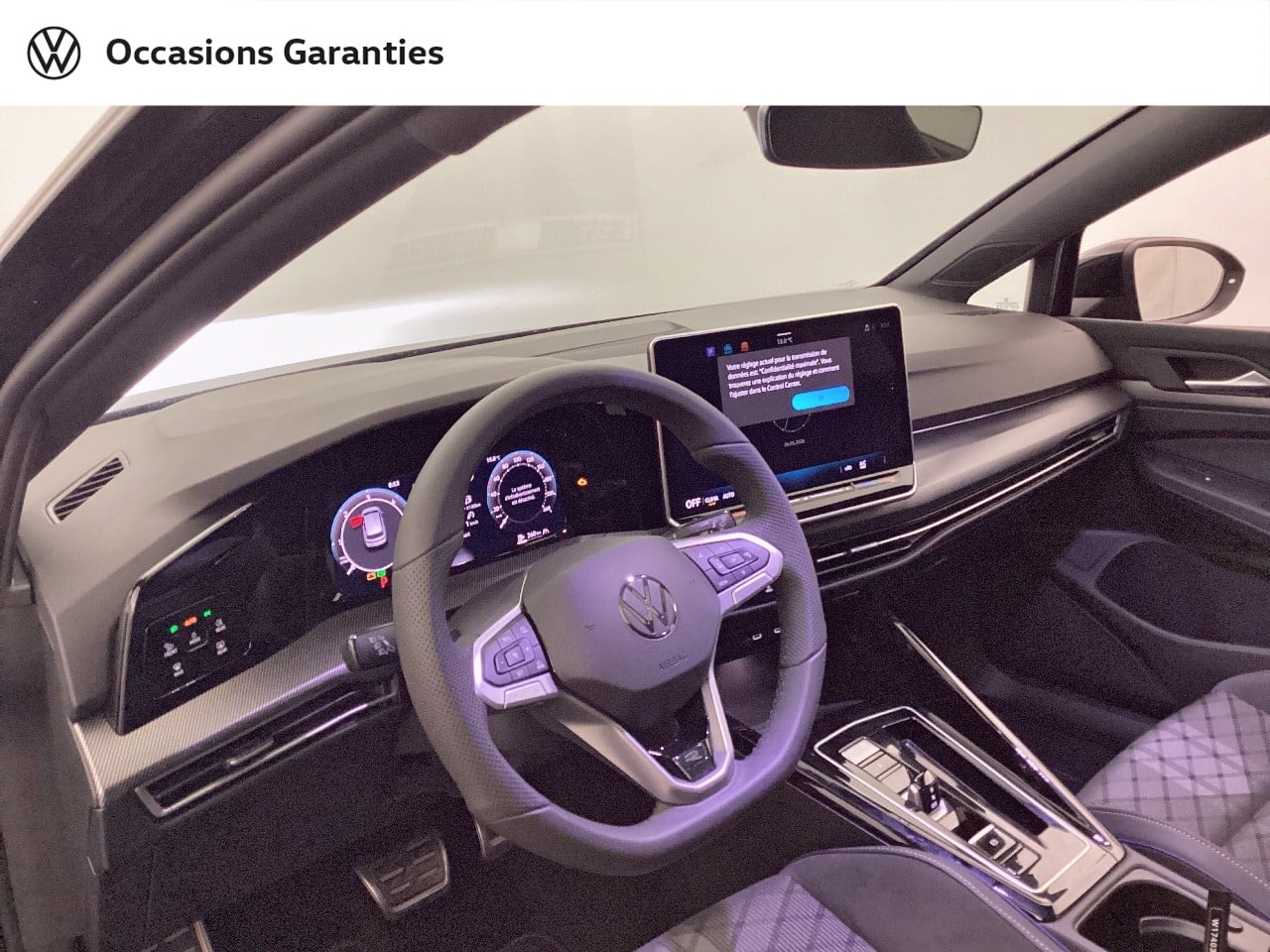 Voitures occasions VOLKSWAGEN GOLF R-Line Nice