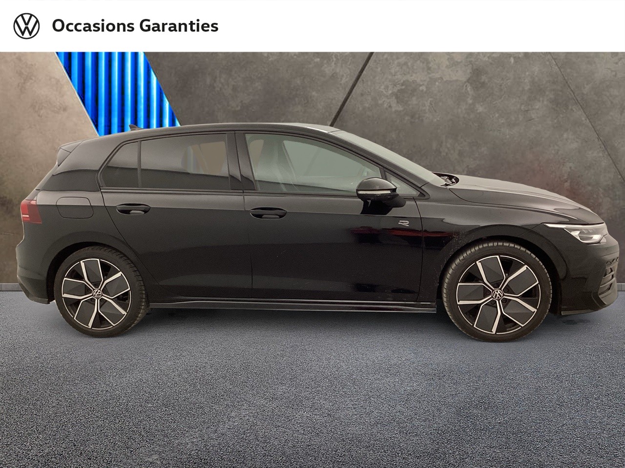 Voitures occasions VOLKSWAGEN GOLF R-Line Nice