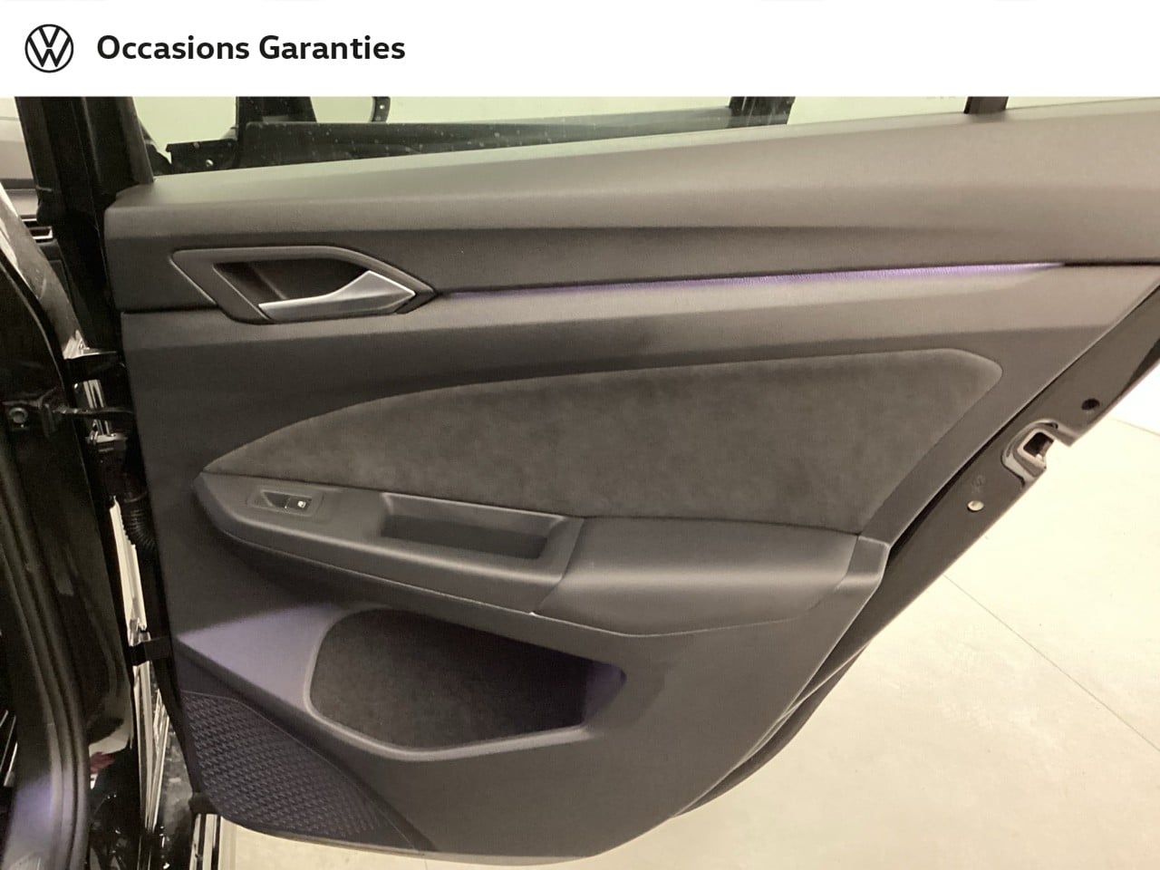 Voitures occasions VOLKSWAGEN GOLF R-Line Nice