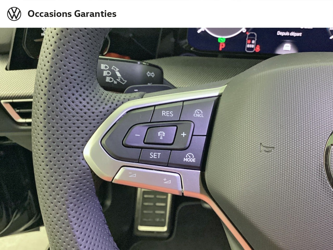 Voitures occasions VOLKSWAGEN GOLF R-Line Nice