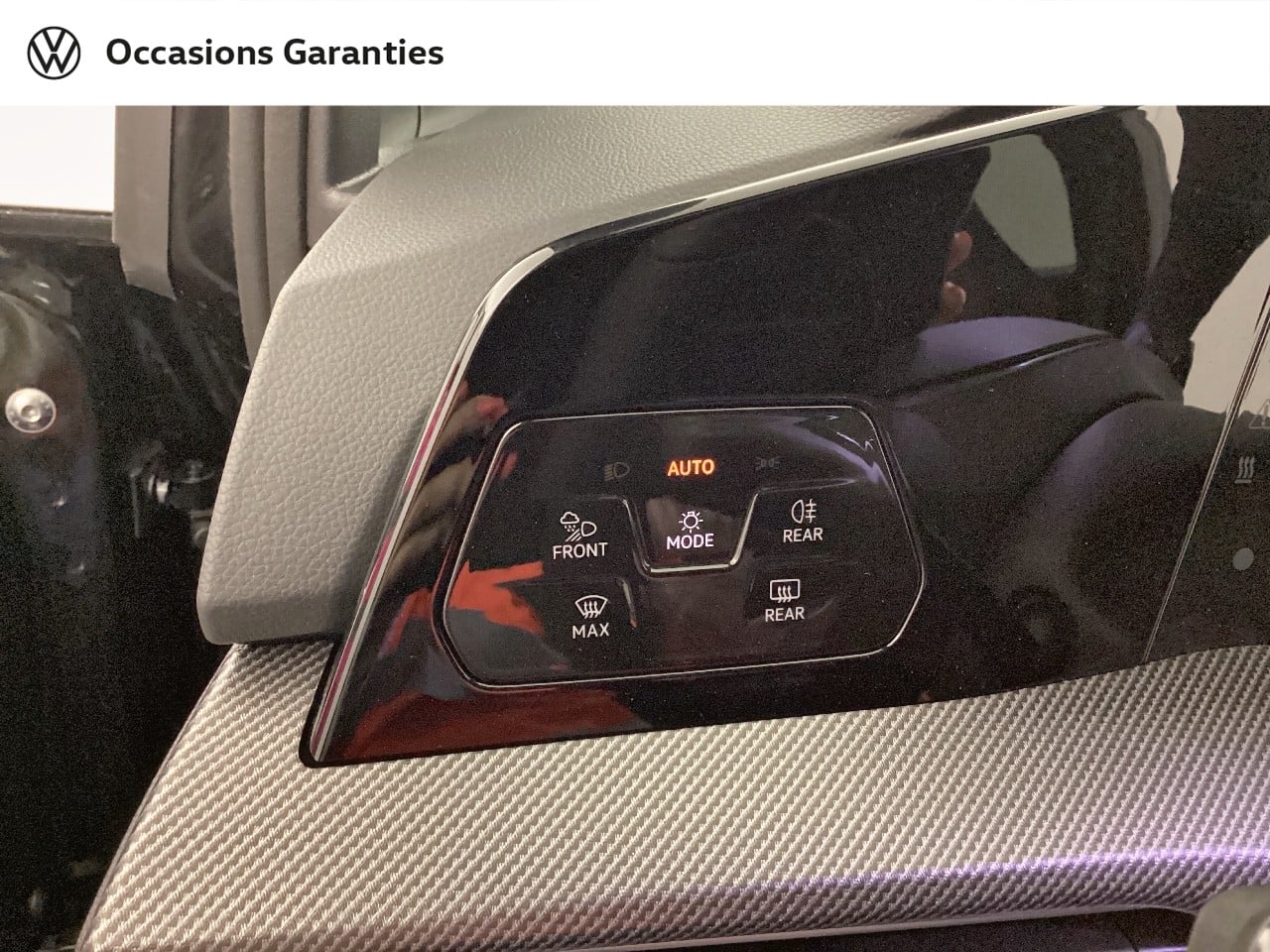 Voitures occasions VOLKSWAGEN GOLF R-Line Nice
