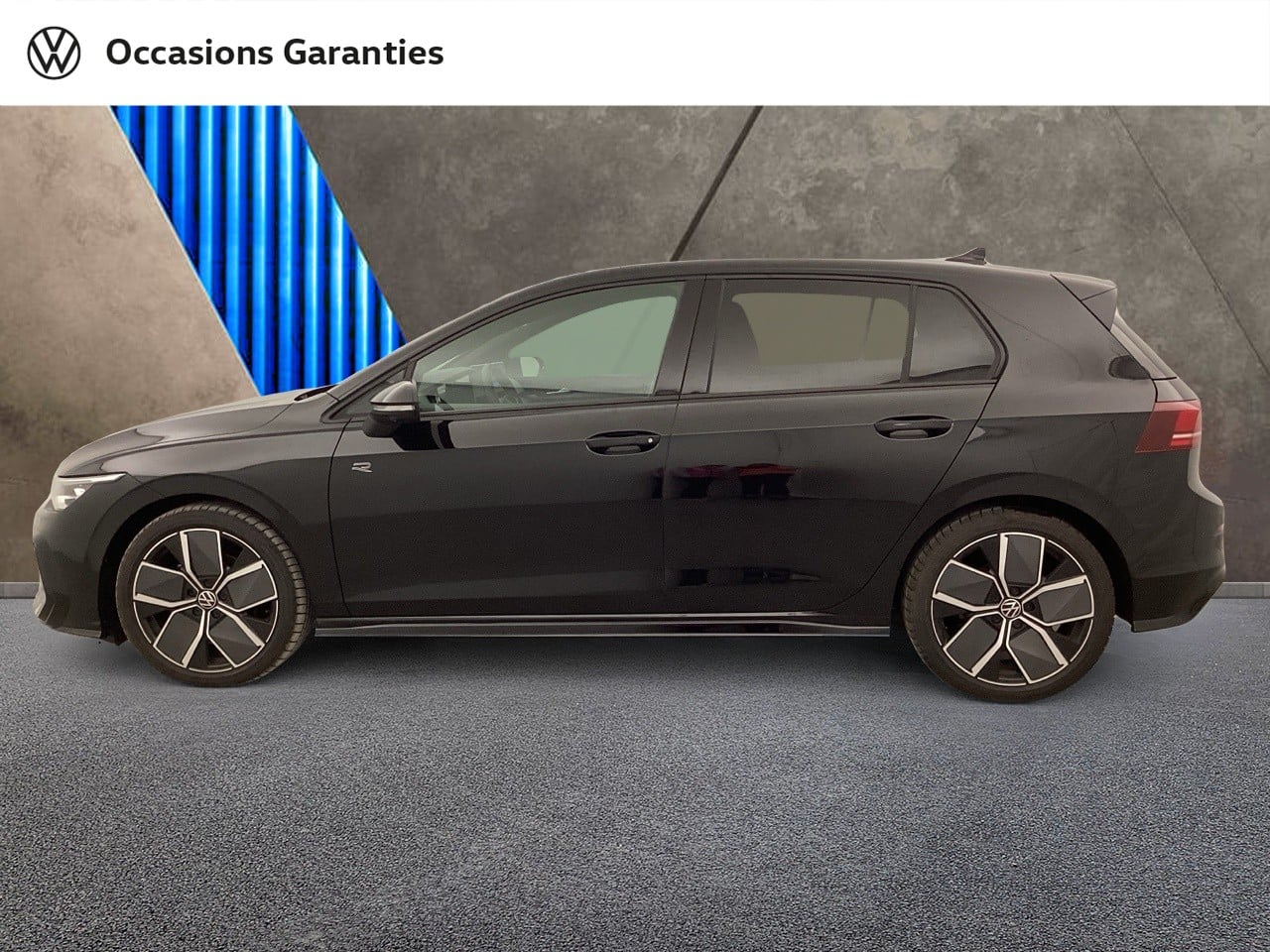 Voitures occasions VOLKSWAGEN GOLF R-Line Nice