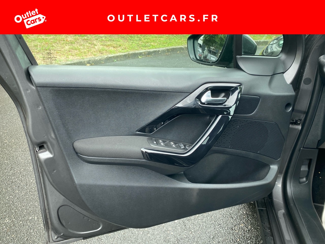 Voitures occasions PEUGEOT 2008 Signature Nantes