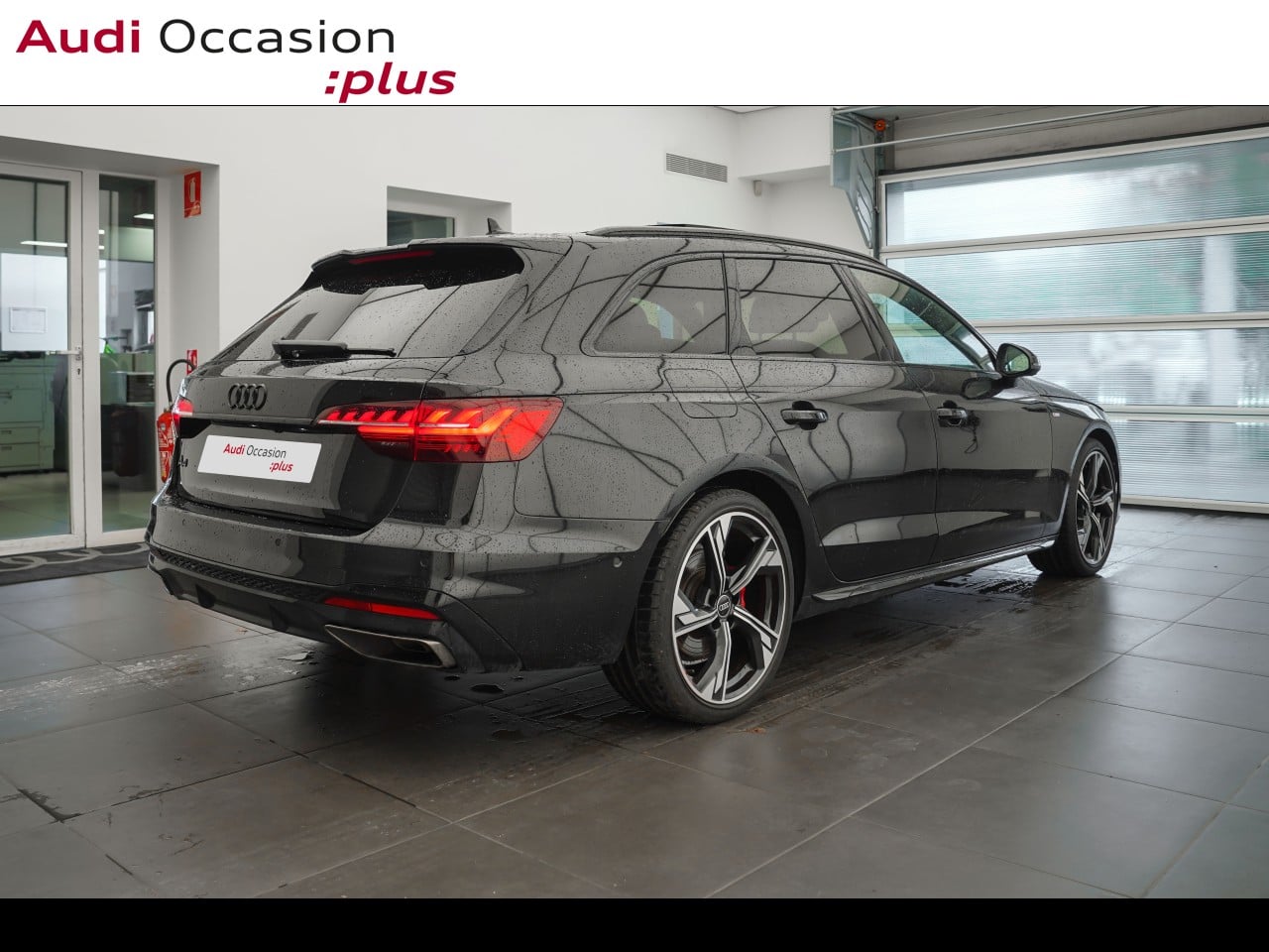 Voitures occasions Audi A4 Avant Competition Montigny-le-Bretonneux