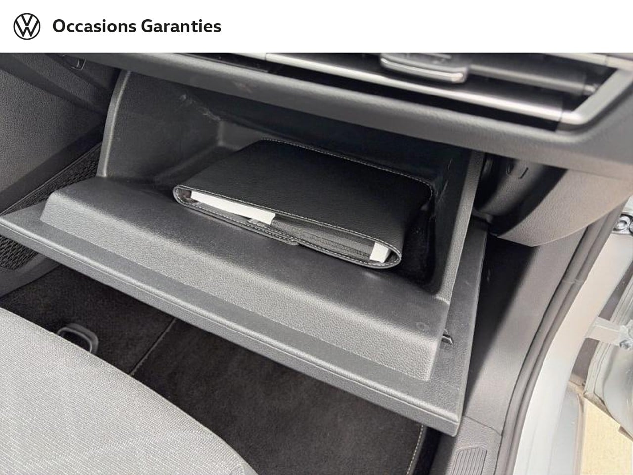 Voitures occasions VOLKSWAGEN GOLF Life Business Villeneuve-d'Ascq