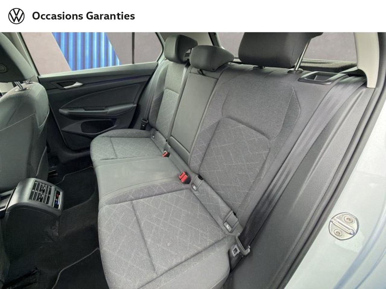 Voitures occasions VOLKSWAGEN GOLF Life Business Villeneuve-d'Ascq