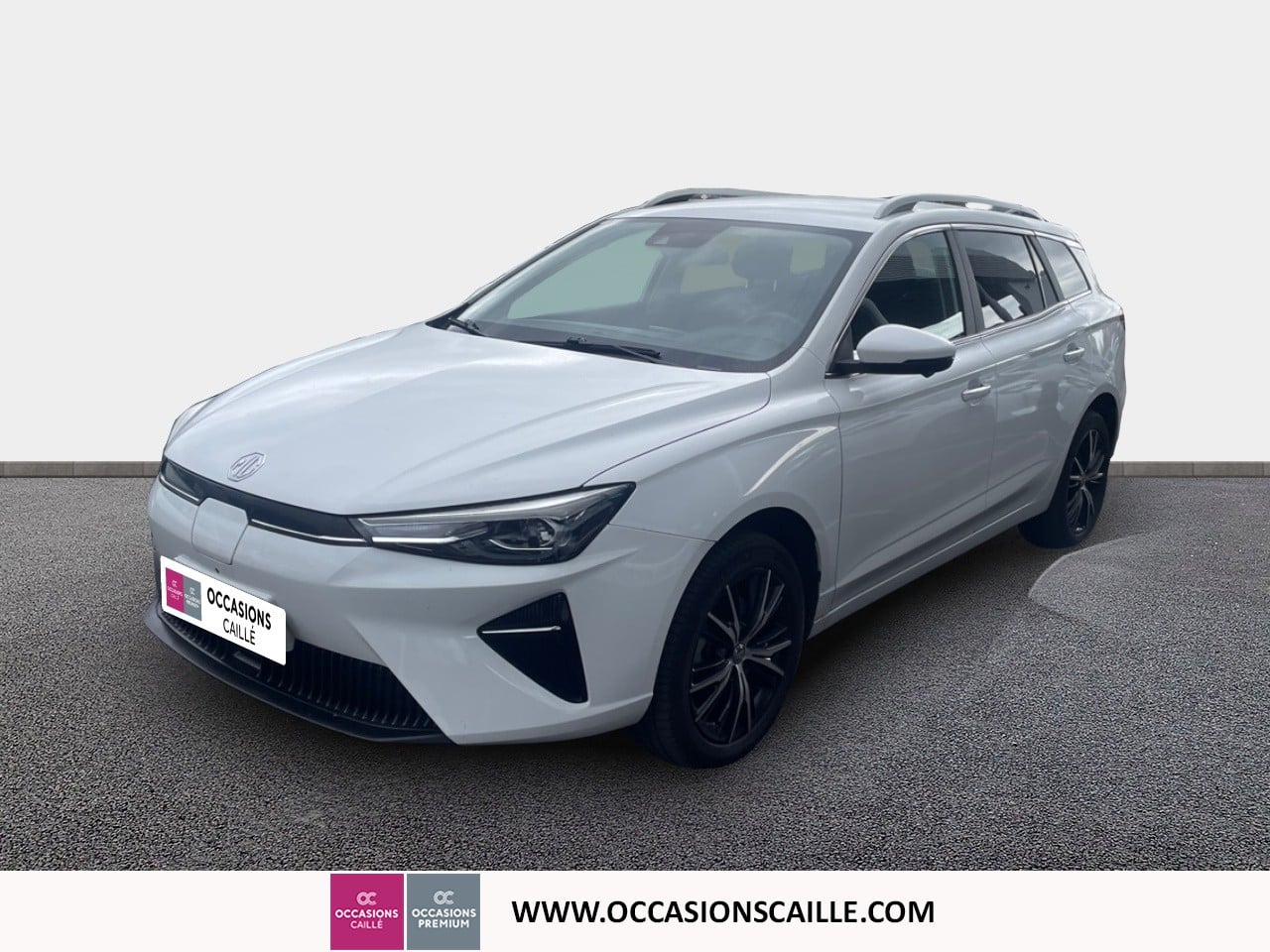 MG MG5 LUXURY ETENDUE 156CV