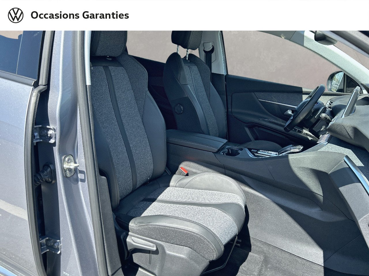 Voitures occasions PEUGEOT 3008 Allure Cesson-Sévigné