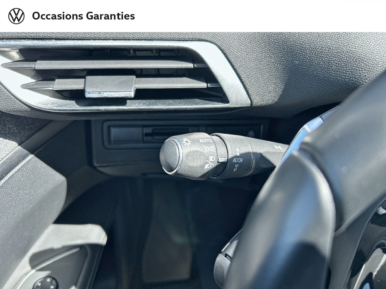 Voitures occasions PEUGEOT 3008 Allure Cesson-Sévigné