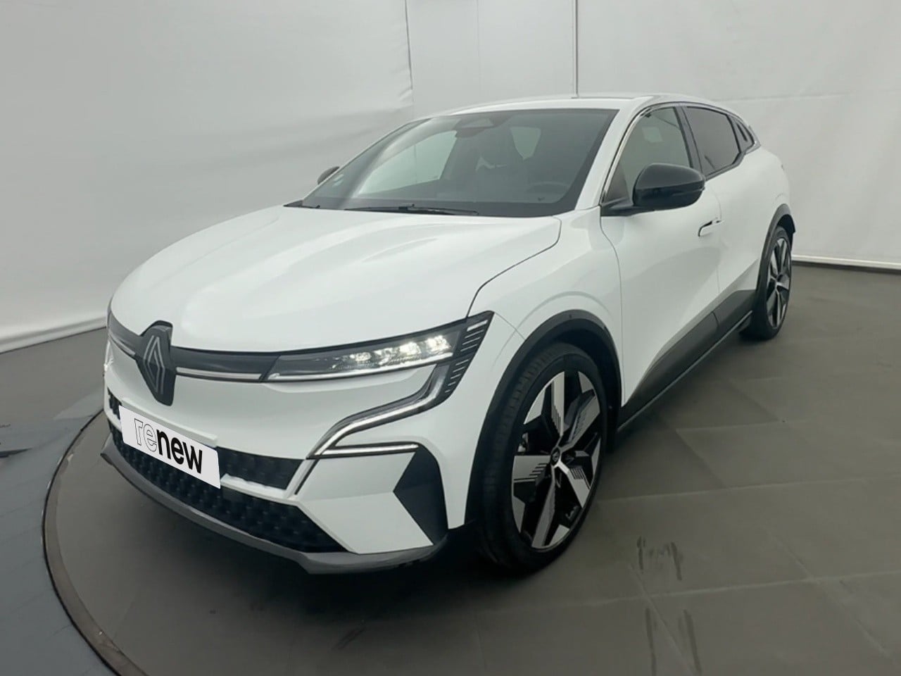 E-Tech Electric EV40 130ch Techno boost charge
