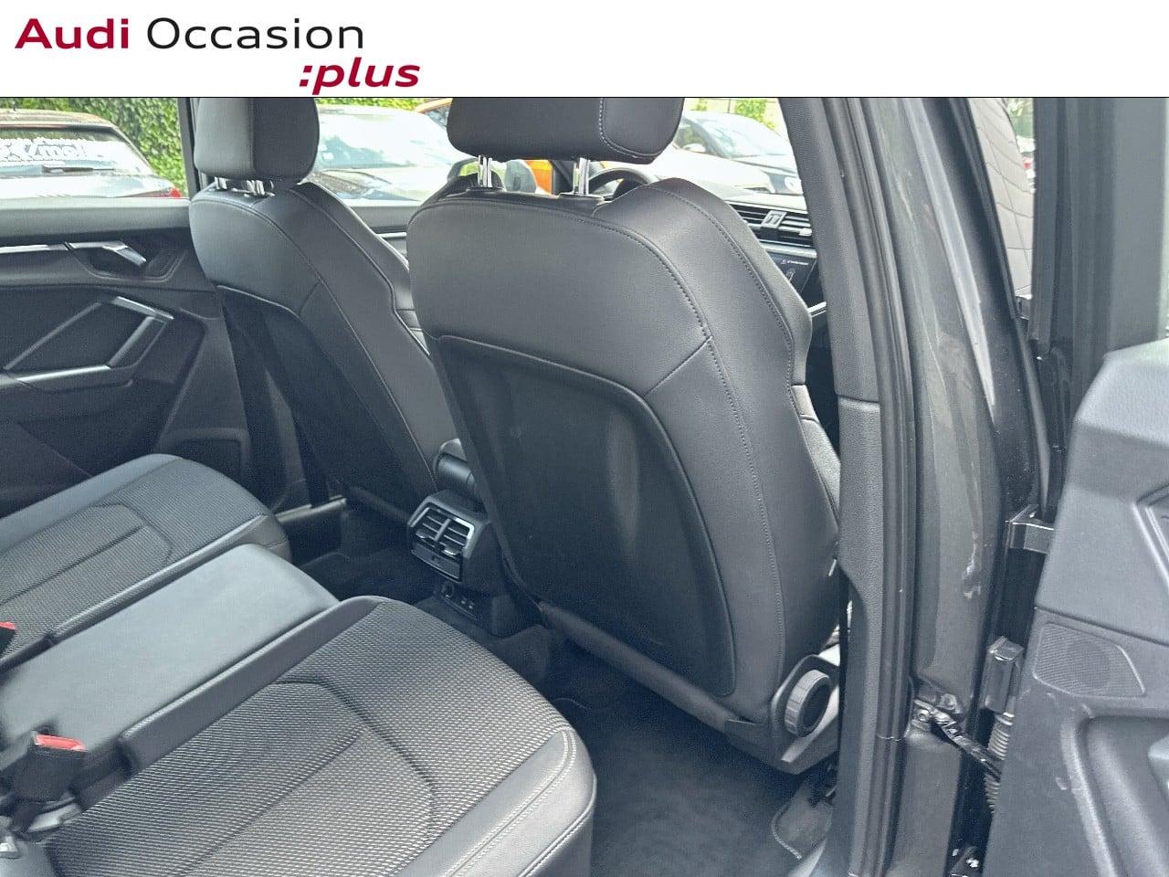 Voitures occasions Audi Q3 S line Montigny-le-Bretonneux