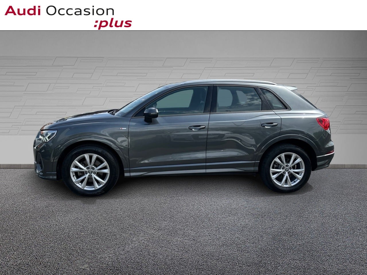 Voitures occasions Audi Q3 S line Montigny-le-Bretonneux