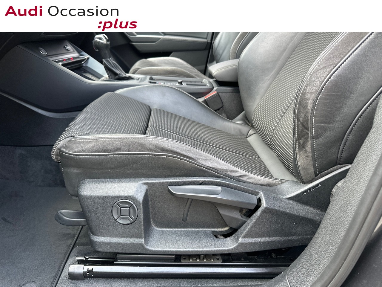 Voitures occasions Audi Q3 S line Montigny-le-Bretonneux