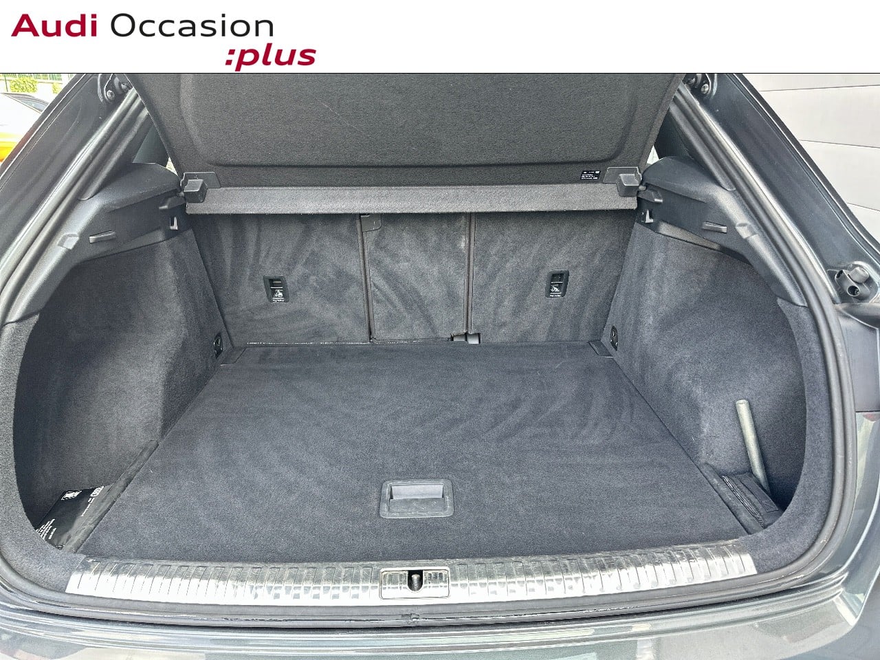 Voitures occasions Audi Q3 S line Montigny-le-Bretonneux