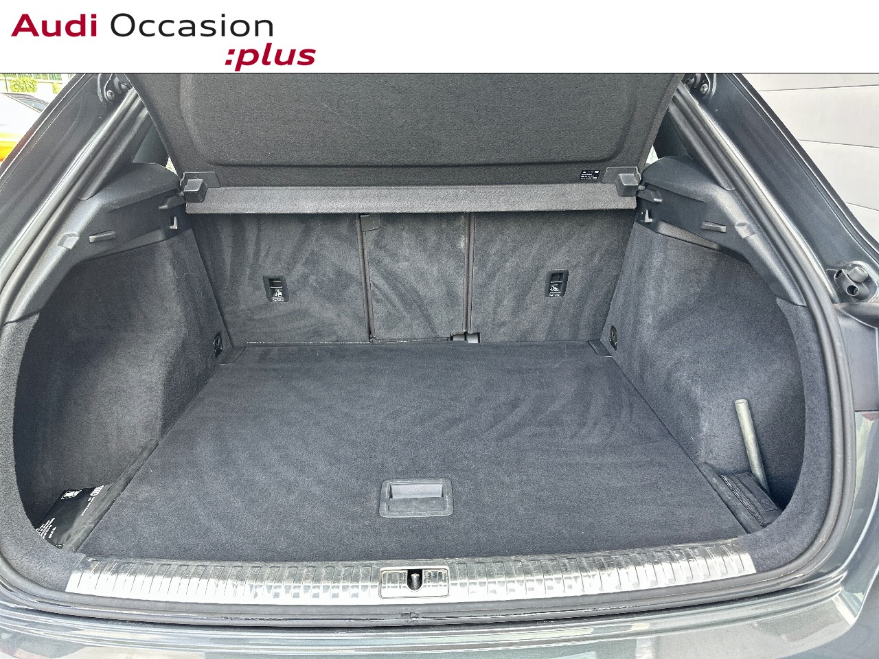 Voitures occasions Audi Q3 S line Montigny-le-Bretonneux