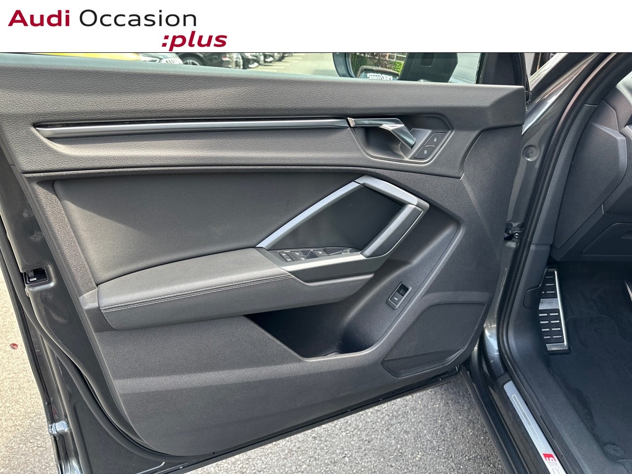 Voitures occasions Audi Q3 S line Montigny-le-Bretonneux