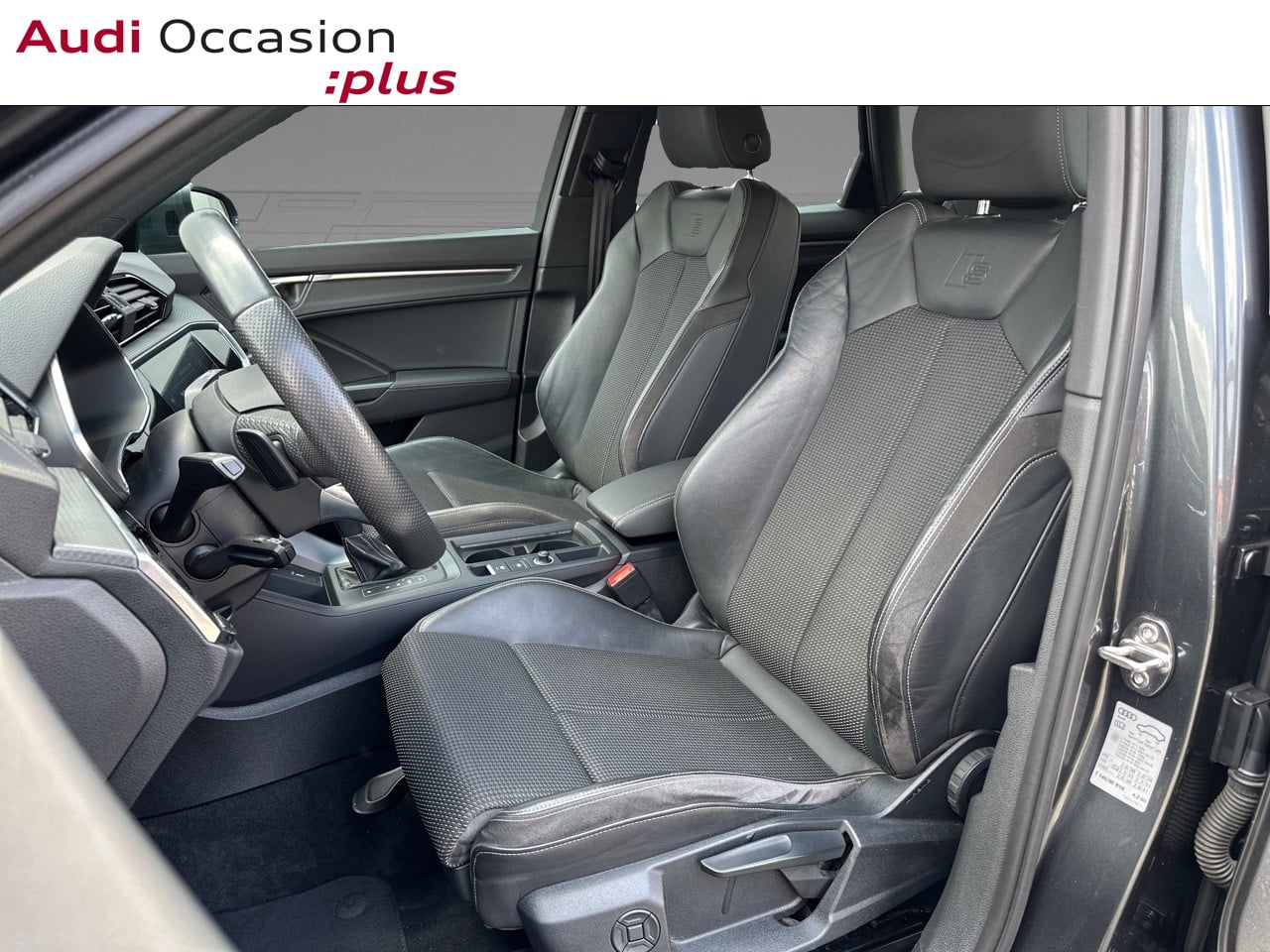 Voitures occasions Audi Q3 S line Montigny-le-Bretonneux