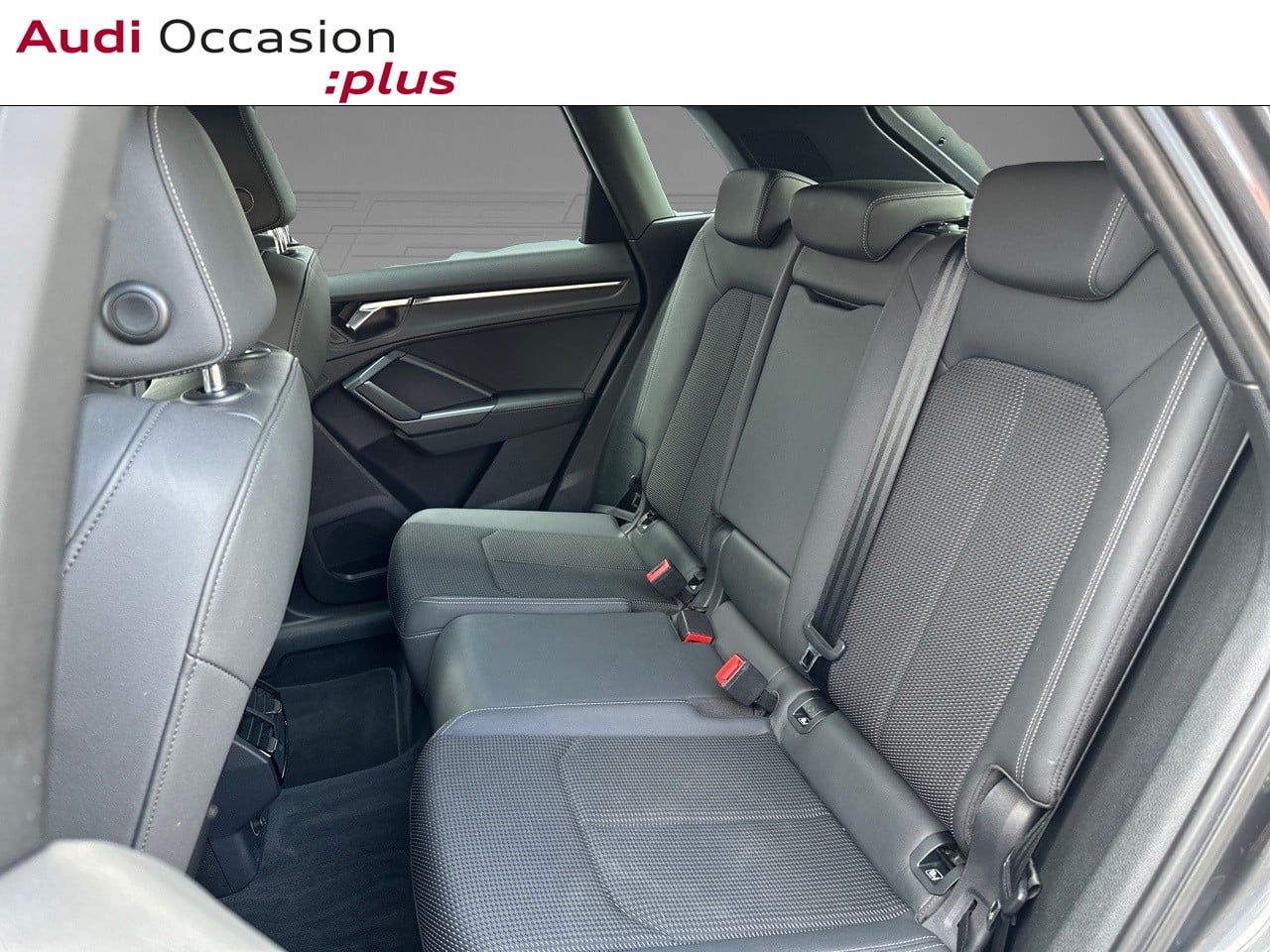 Voitures occasions Audi Q3 S line Montigny-le-Bretonneux