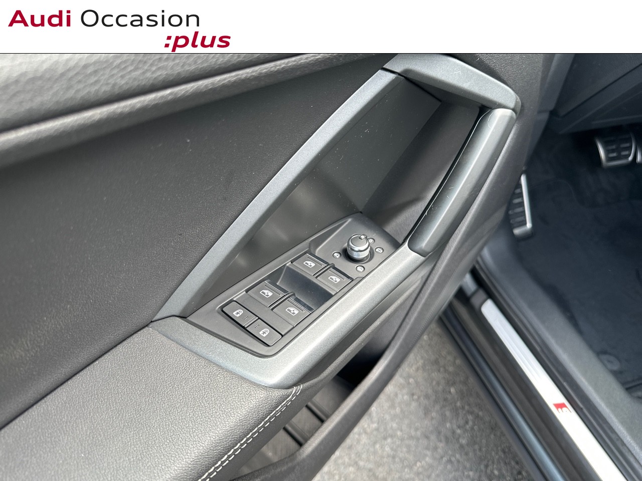 Voitures occasions Audi Q3 S line Montigny-le-Bretonneux