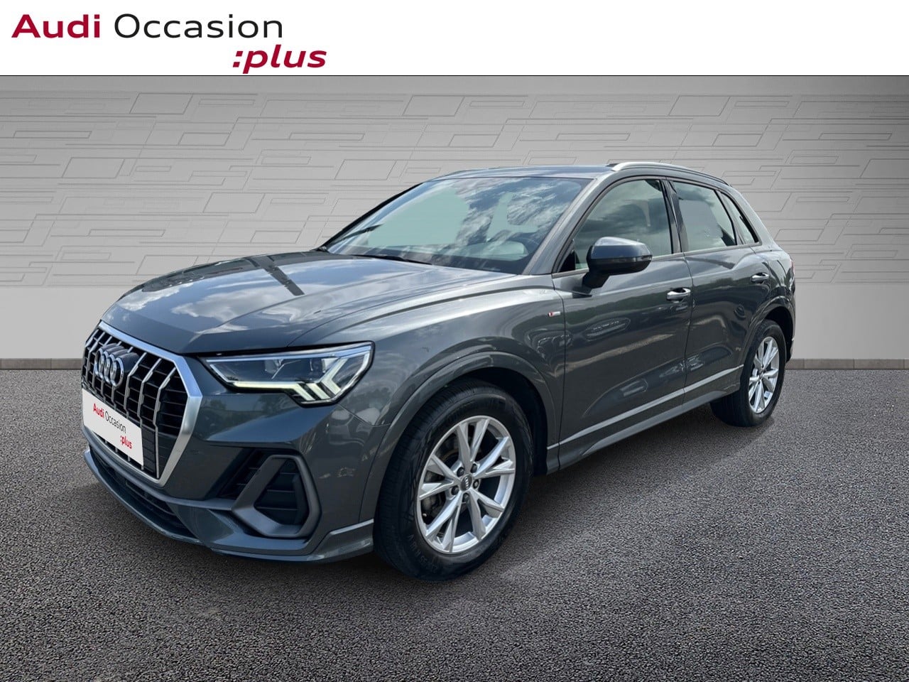 Voitures occasions Audi Q3 S line Montigny-le-Bretonneux