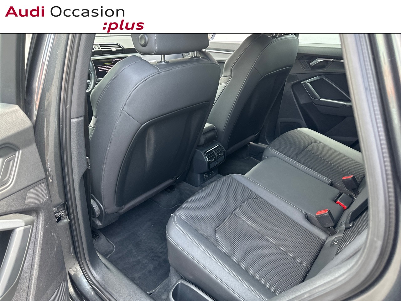 Voitures occasions Audi Q3 S line Montigny-le-Bretonneux