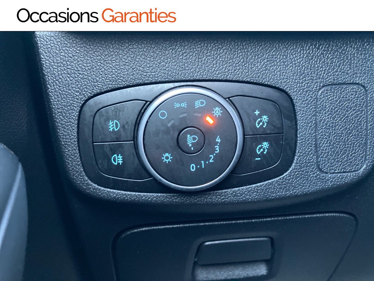 Voitures occasions FORD FOCUS ST-Line Business Vezin-le-Coquet