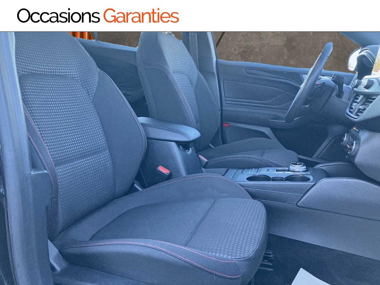 Voitures occasions FORD FOCUS ST-Line Business Vezin-le-Coquet