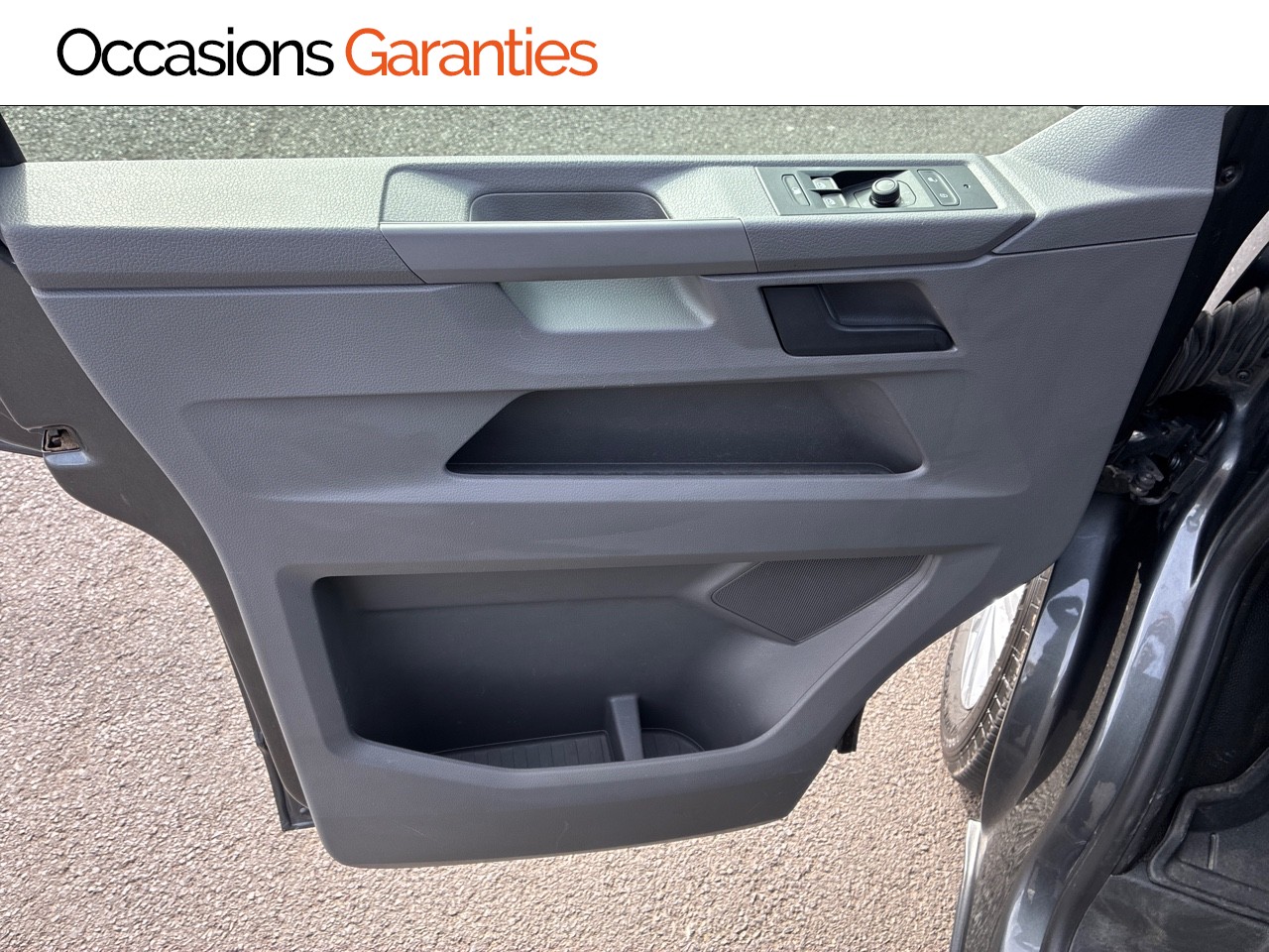 Voitures occasions VOLKSWAGEN UTILITAIRES Transporter Fg Business Line Plus Clermont-Ferrand