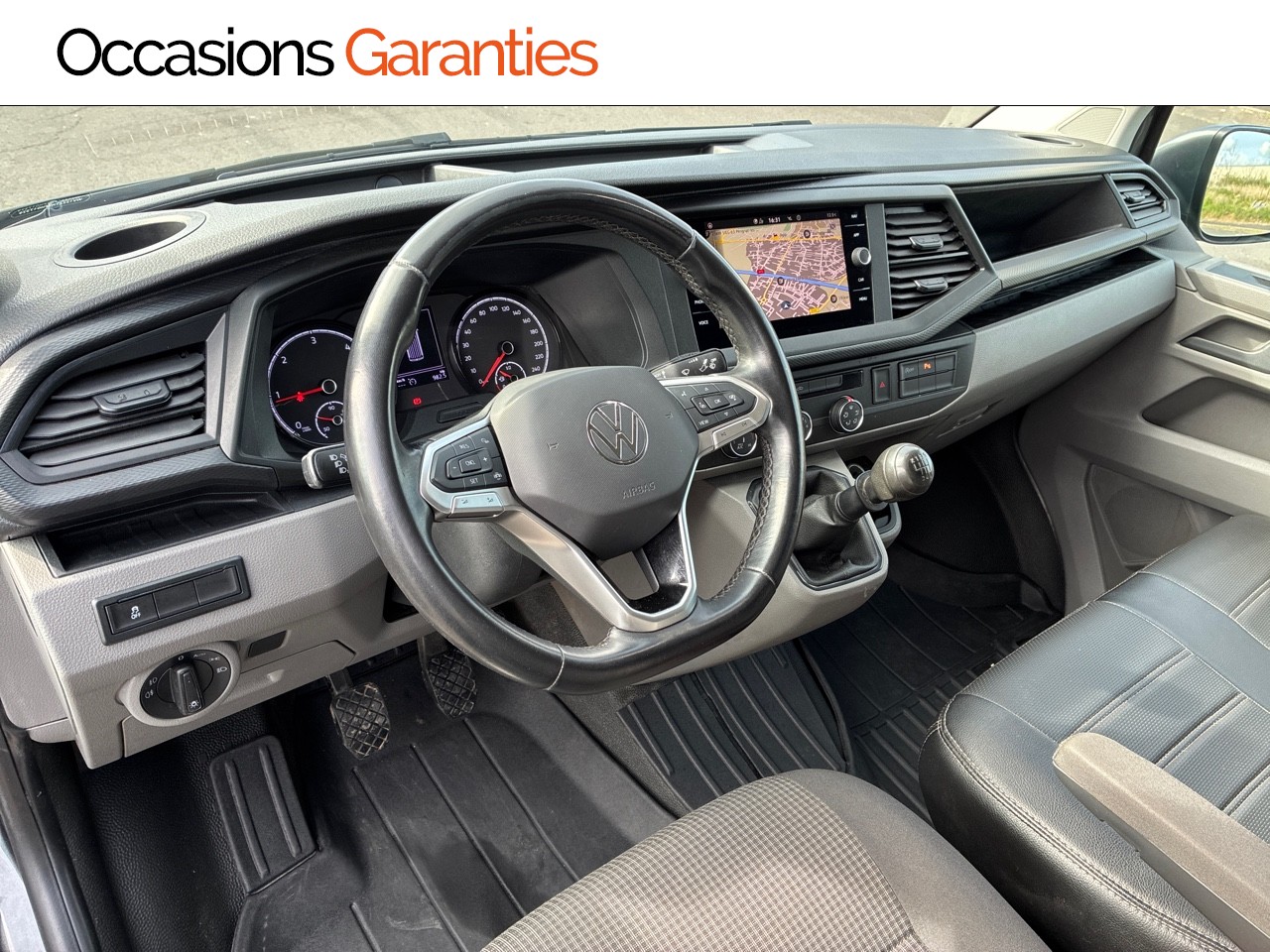 Voitures occasions VOLKSWAGEN UTILITAIRES Transporter Fg Business Line Plus Clermont-Ferrand