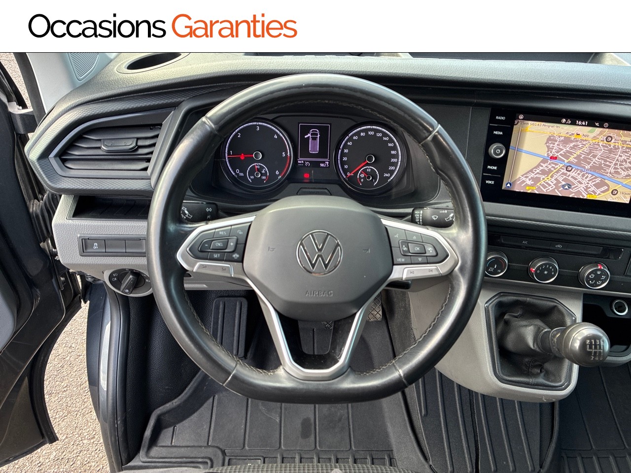 Voitures occasions VOLKSWAGEN UTILITAIRES Transporter Fg Business Line Plus Clermont-Ferrand