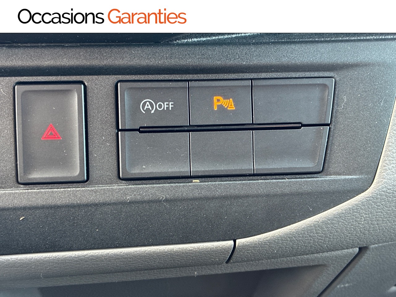 Voitures occasions VOLKSWAGEN UTILITAIRES Transporter Fg Business Line Plus Clermont-Ferrand