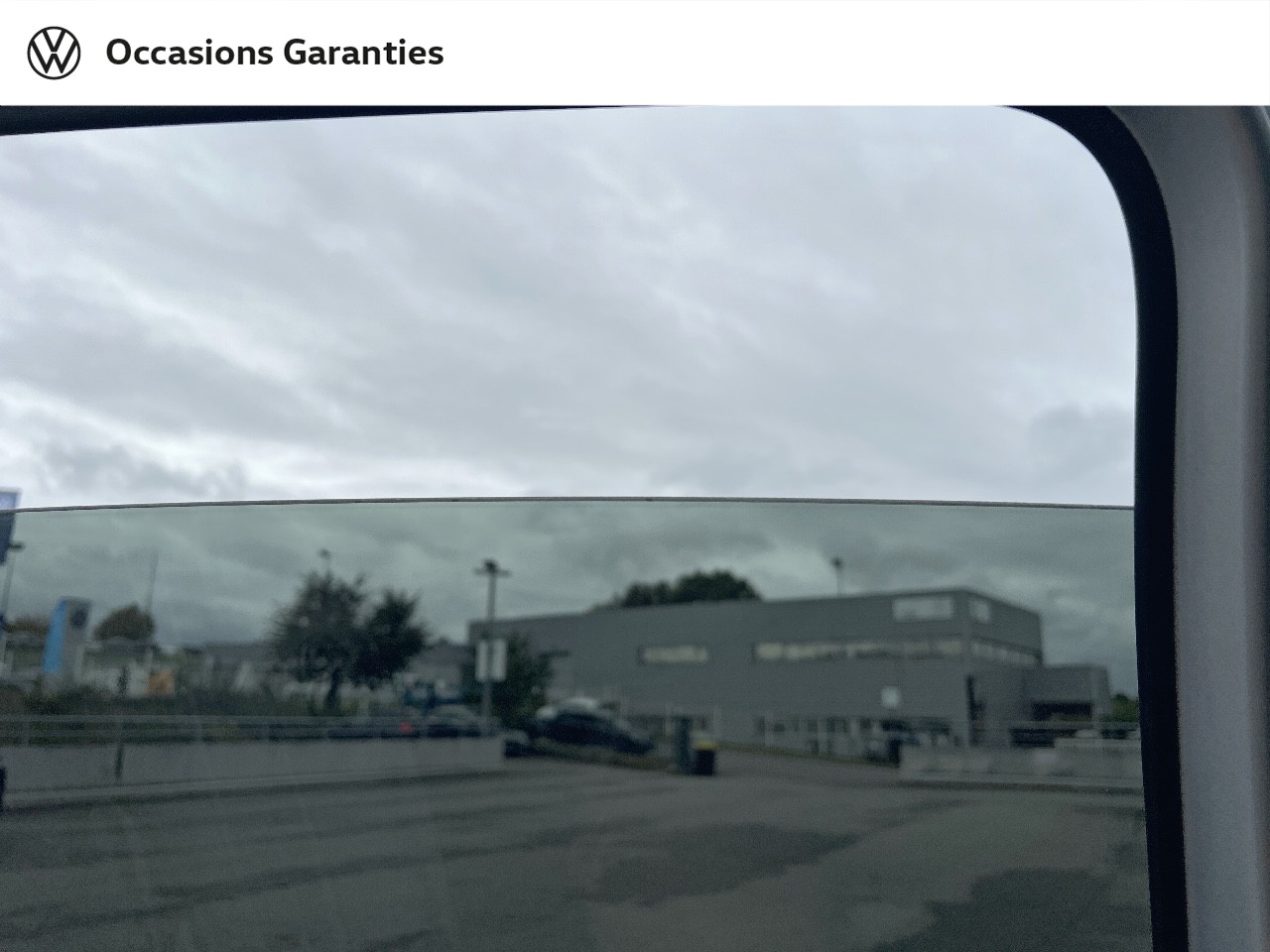 Voitures occasions VOLKSWAGEN GOLF Active Cesson-Sévigné