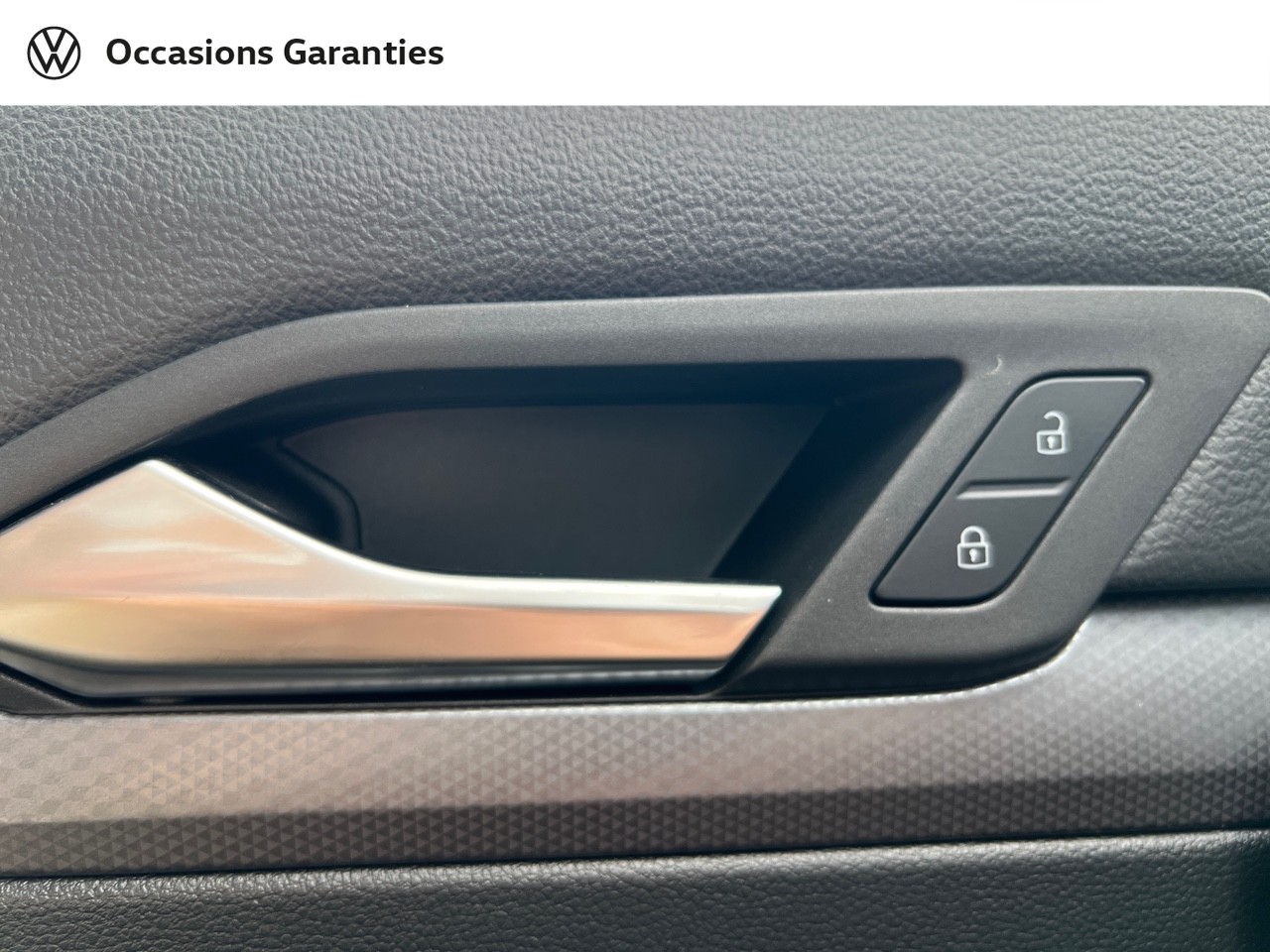 Voitures occasions VOLKSWAGEN GOLF Active Cesson-Sévigné