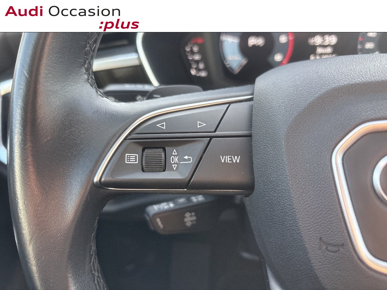 Voitures occasions Audi Q3 Design Lens
