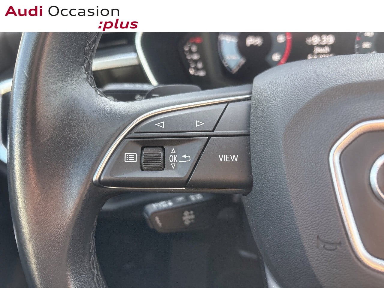 Voitures occasions Audi Q3 Design Lens