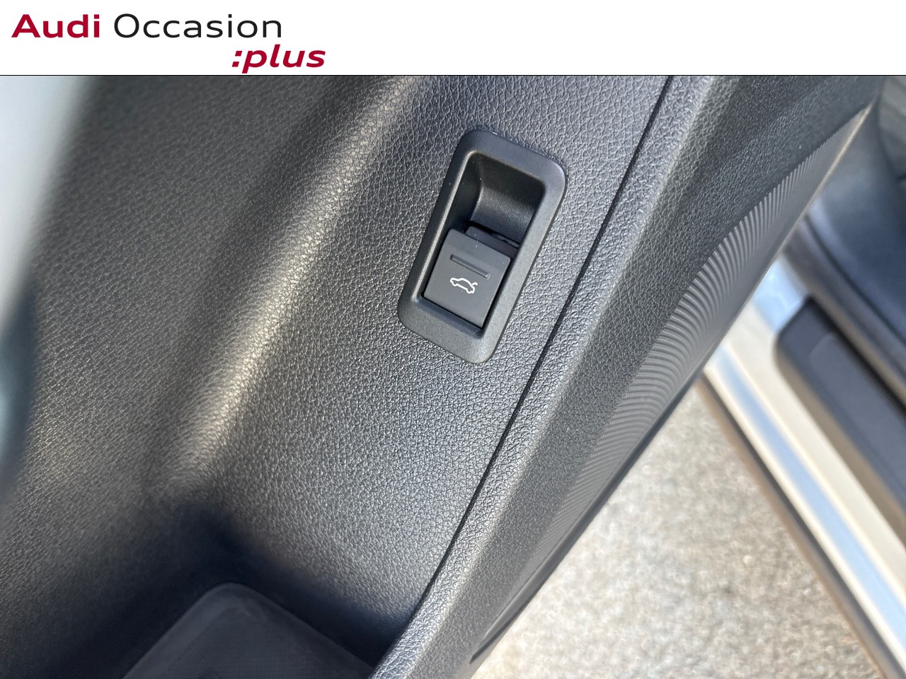 Voitures occasions Audi Q3 Design Lens