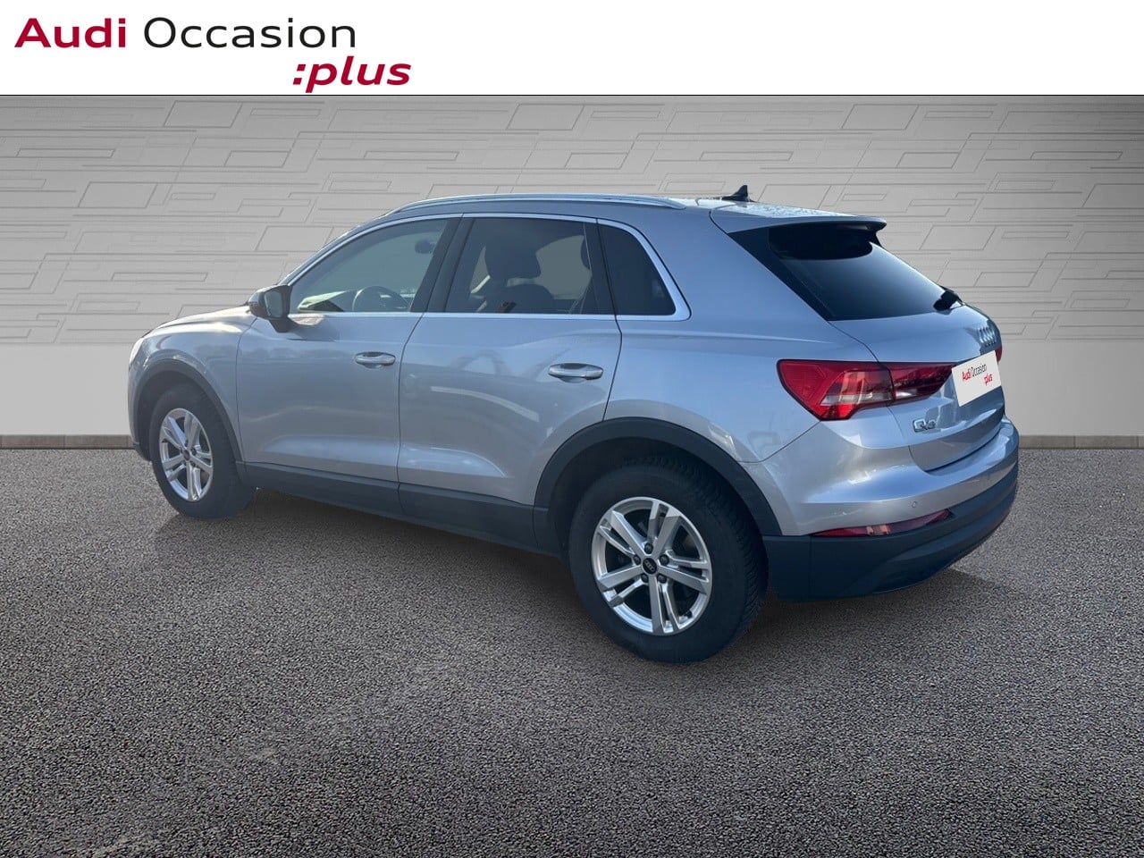 Voitures occasions Audi Q3 Design Lens