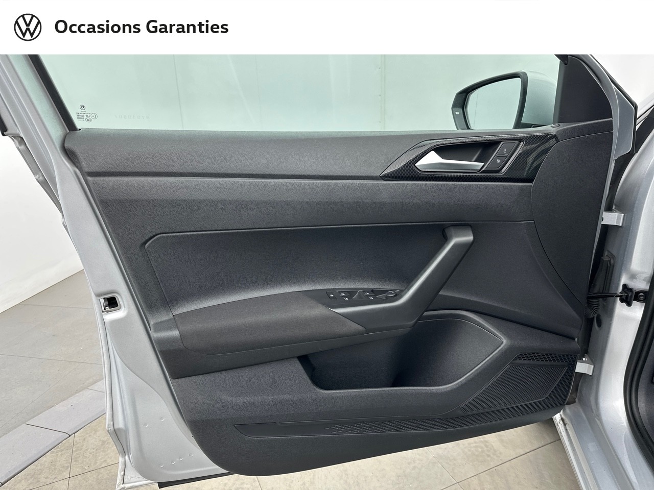 Voitures occasions VOLKSWAGEN POLO Life Villemomble