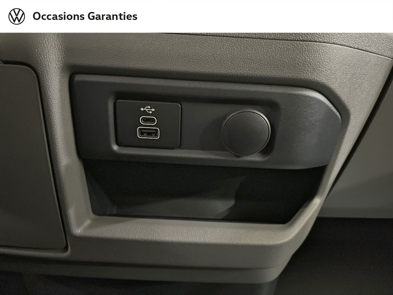 Voitures occasions VOLKSWAGEN UTILITAIRES Transporter Fg Business Paris