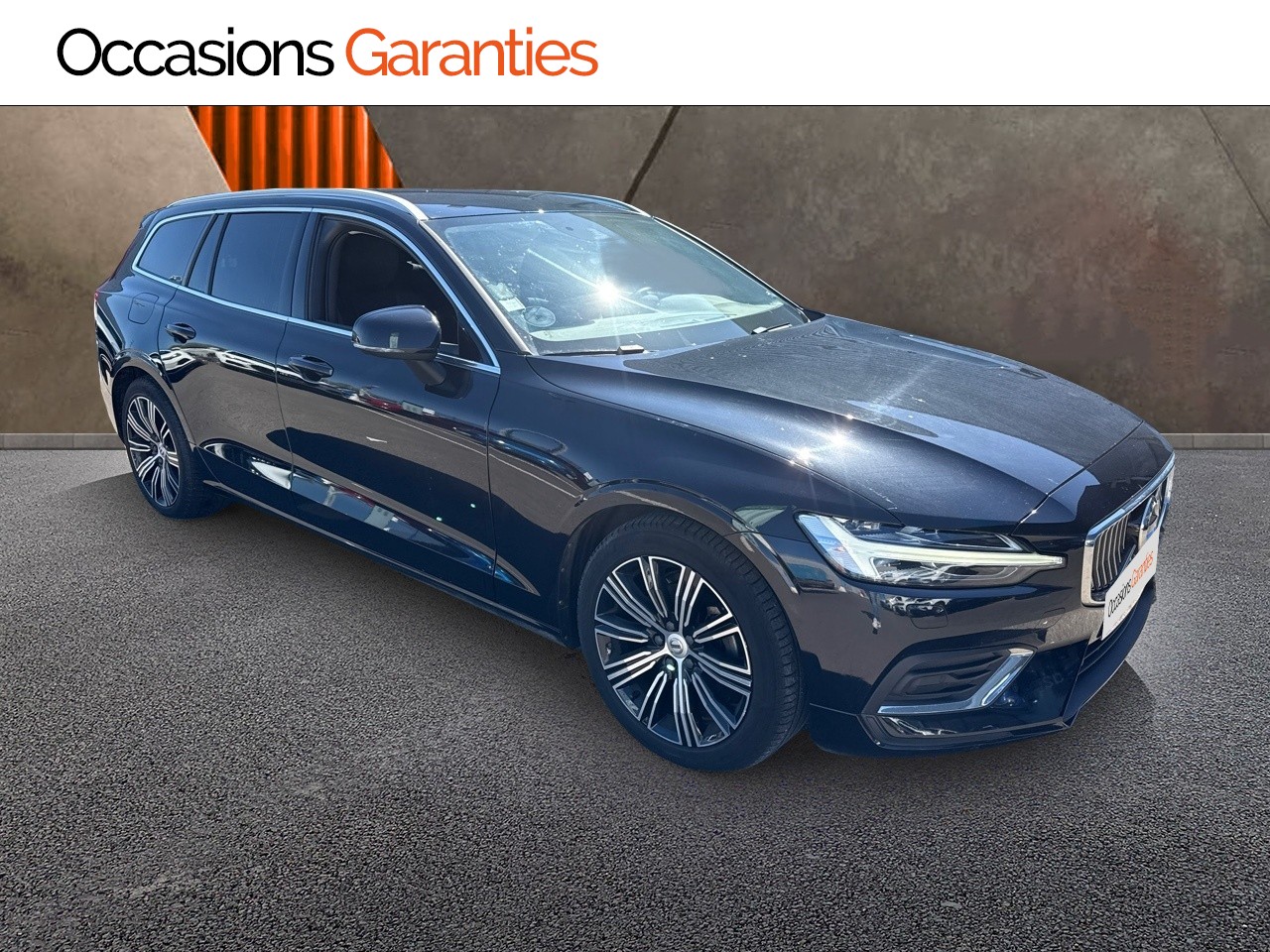 Voitures occasions VOLVO V60 Inscription Lens