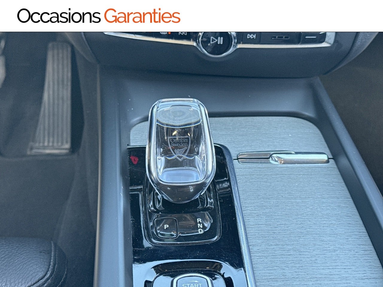 Voitures occasions VOLVO V60 Inscription Lens
